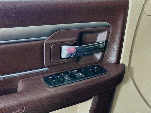 2017 RAM 1500 Lone Star Crew Cab 4x4 5'7' Box