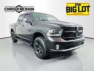 2018 RAM 1500 Night Crew Cab 4x4 5'7' Box