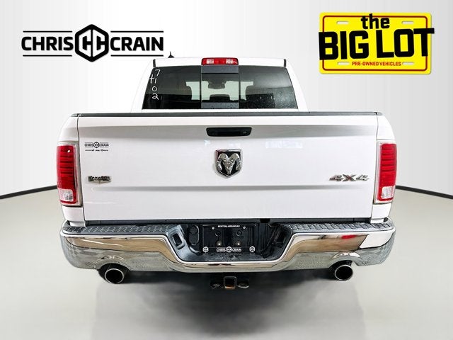2017 RAM 1500 Laramie Crew Cab 4x4 5'7' Box