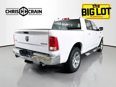 2017 RAM 1500 Laramie Crew Cab 4x4 5'7' Box