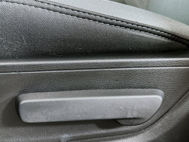 2023 RAM 1500 Big Horn Crew Cab 4x2 5'7' Box