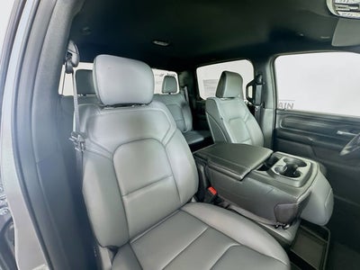 2026 RAM Ram 1500 RAM 1500 TRADESMAN CREW CAB 4X2 5'7' BOX