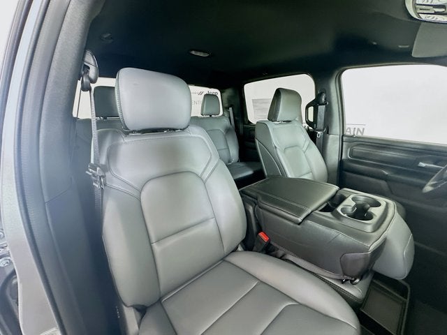 2026 RAM Ram 1500 RAM 1500 TRADESMAN CREW CAB 4X2 5'7' BOX