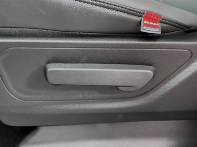 2026 RAM Ram 1500 RAM 1500 TRADESMAN CREW CAB 4X2 5'7' BOX