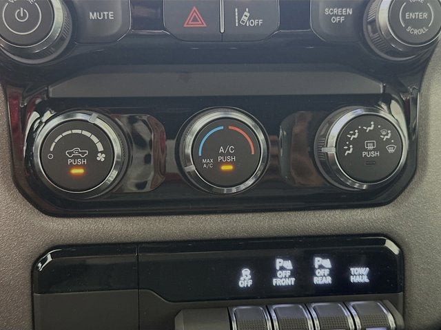 2026 RAM Ram 1500 RAM 1500 TRADESMAN CREW CAB 4X2 5'7' BOX