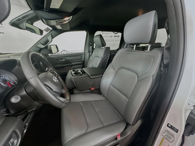 2026 RAM Ram 1500 RAM 1500 TRADESMAN CREW CAB 4X2 5'7' BOX