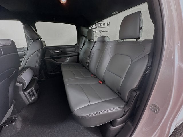 2026 RAM Ram 1500 RAM 1500 TRADESMAN CREW CAB 4X2 5'7' BOX