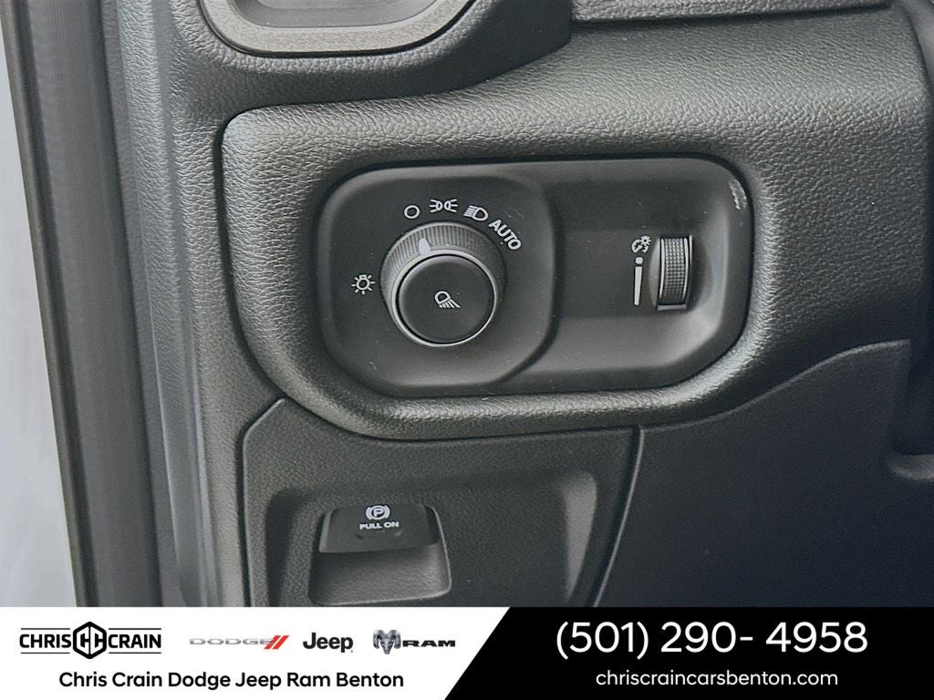 2026 RAM Ram 1500 RAM 1500 TRADESMAN CREW CAB 4X2 5'7' BOX