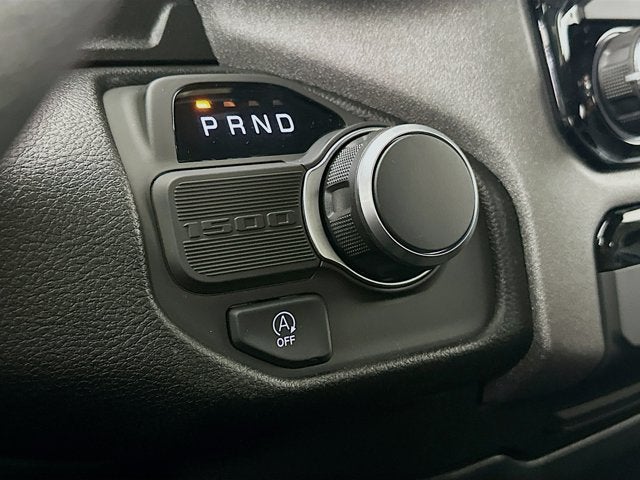 2026 RAM Ram 1500 RAM 1500 TRADESMAN CREW CAB 4X2 5'7' BOX