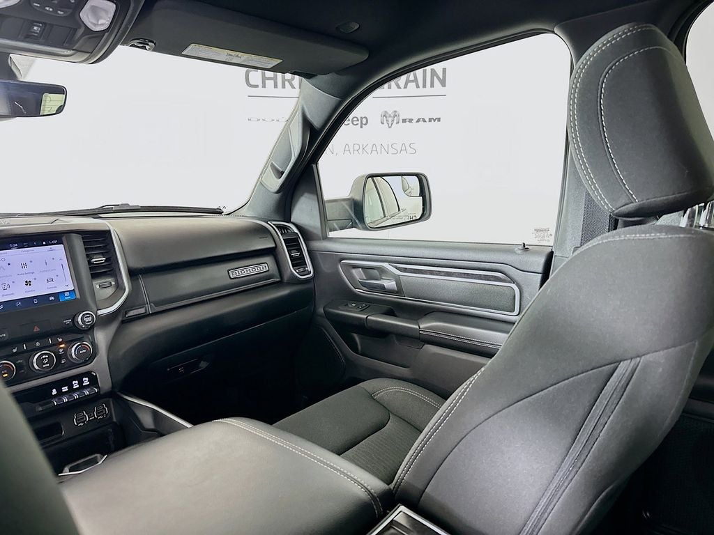 2022 RAM 1500 Big Horn Crew Cab 4x4 5'7' Box