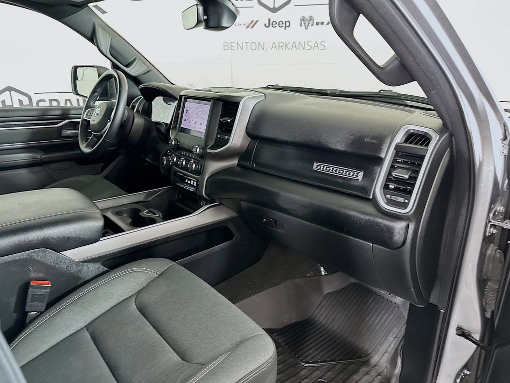 2022 RAM 1500 Big Horn Crew Cab 4x4 5'7' Box