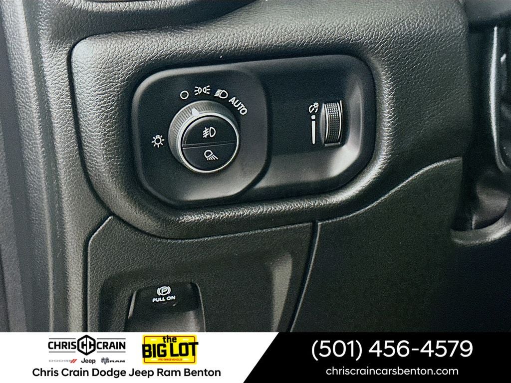 2023 RAM 1500 Big Horn Crew Cab 4x4 5'7' Box