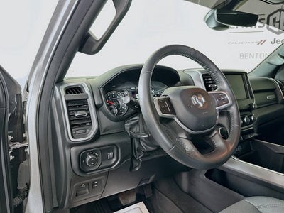 2022 RAM 1500 Big Horn Crew Cab 4x4 5'7' Box