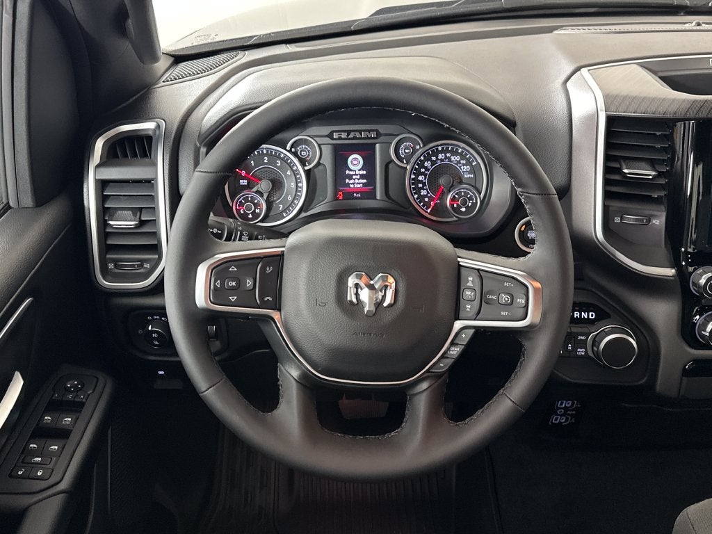 2027 RAM Ram 1500 RAM 1500 BIG HORN CREW CAB 4X4 5'7' BOX