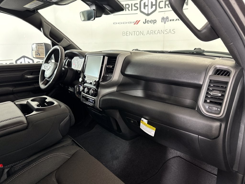 2027 RAM Ram 1500 RAM 1500 EXPRESS CREW CAB 4X4 5'7' BOX
