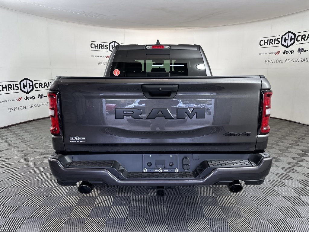 2027 RAM Ram 1500 RAM 1500 EXPRESS CREW CAB 4X4 5'7' BOX
