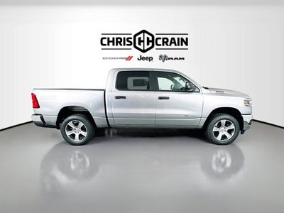 2026 RAM Ram 1500 RAM 1500 TRADESMAN CREW CAB 4X4 5'7' BOX