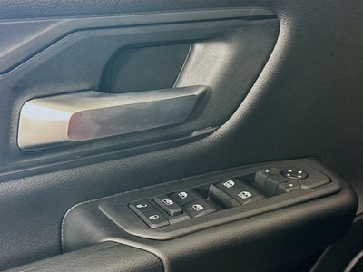 2026 RAM Ram 1500 RAM 1500 TRADESMAN CREW CAB 4X4 5'7' BOX