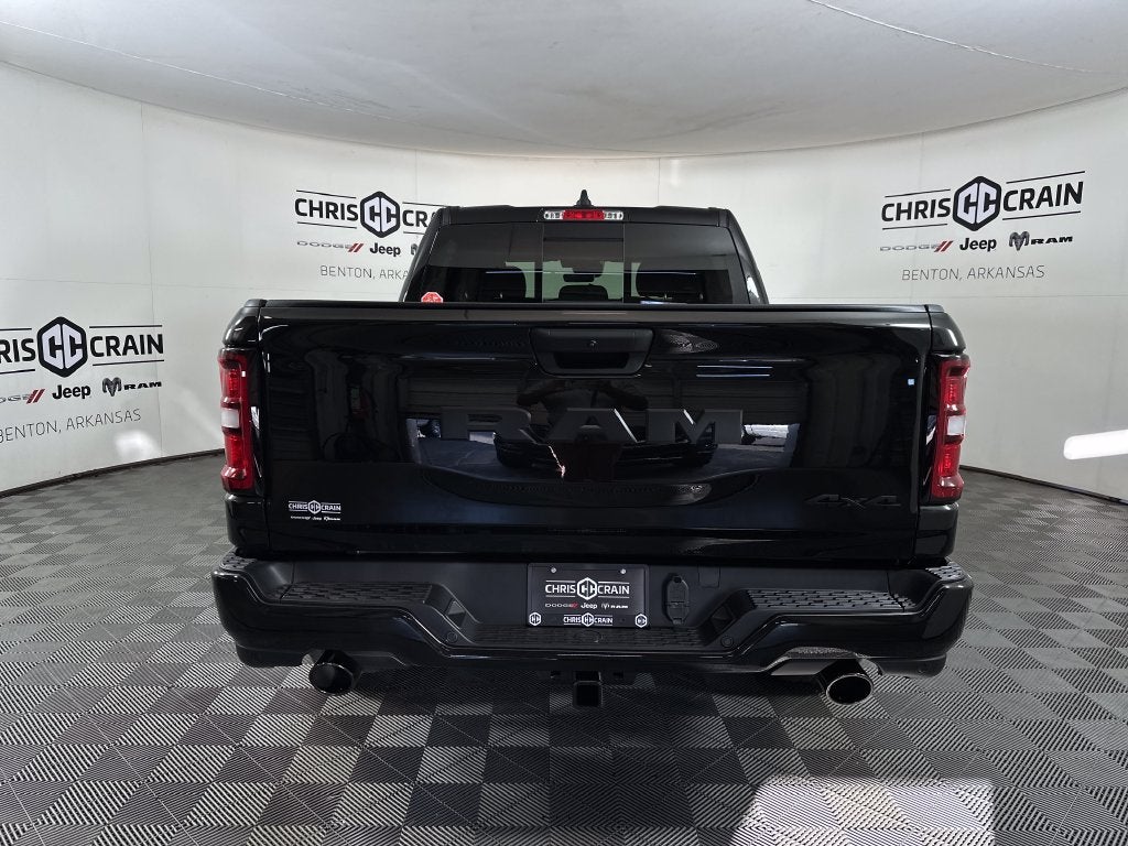 2027 RAM Ram 1500 RAM 1500 EXPRESS CREW CAB 4X4 5'7' BOX