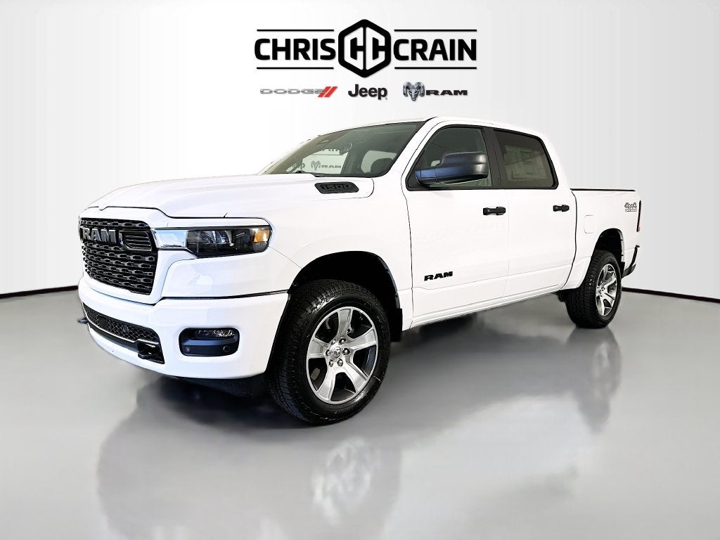 2026 RAM Ram 1500 RAM 1500 EXPRESS CREW CAB 4X4 5'7' BOX
