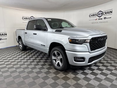 2027 RAM Ram 1500 RAM 1500 EXPRESS CREW CAB 4X4 5'7' BOX