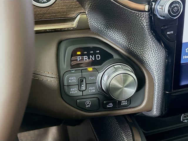 2026 RAM Ram 1500 RAM 1500 LIMITED LONGHORN CREW CAB 4X4 5'7' BOX