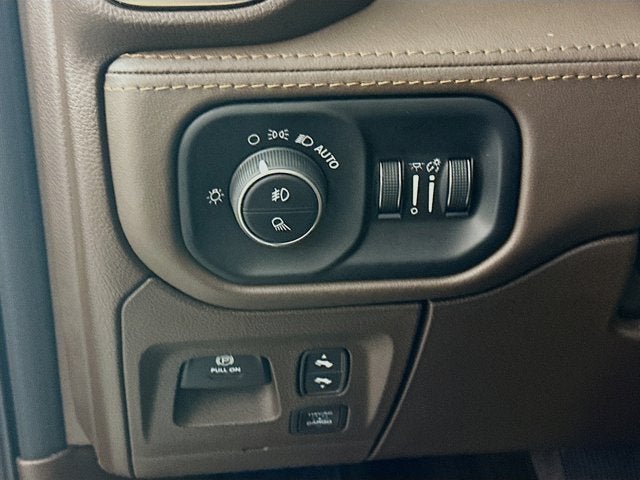 2026 RAM Ram 1500 RAM 1500 LIMITED LONGHORN CREW CAB 4X4 5'7' BOX