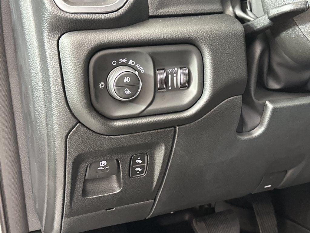 2027 RAM Ram 1500 RAM 1500 LARAMIE CREW CAB 4X4 5'7' BOX