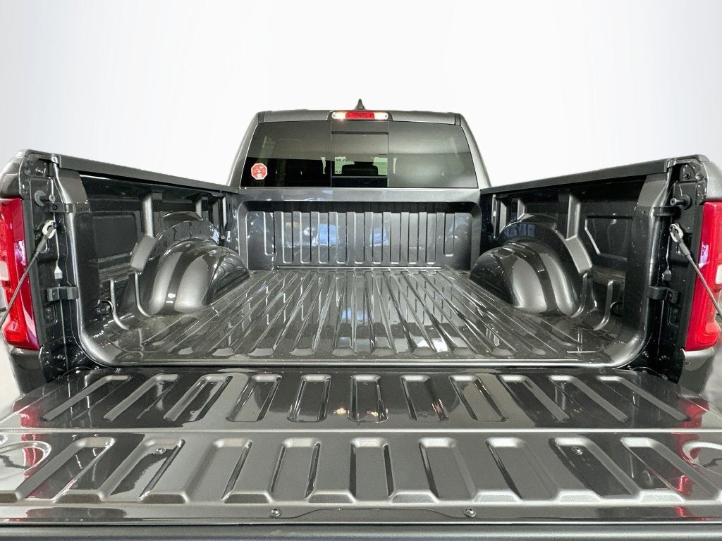 2027 RAM Ram 1500 RAM 1500 LARAMIE CREW CAB 4X4 5'7' BOX