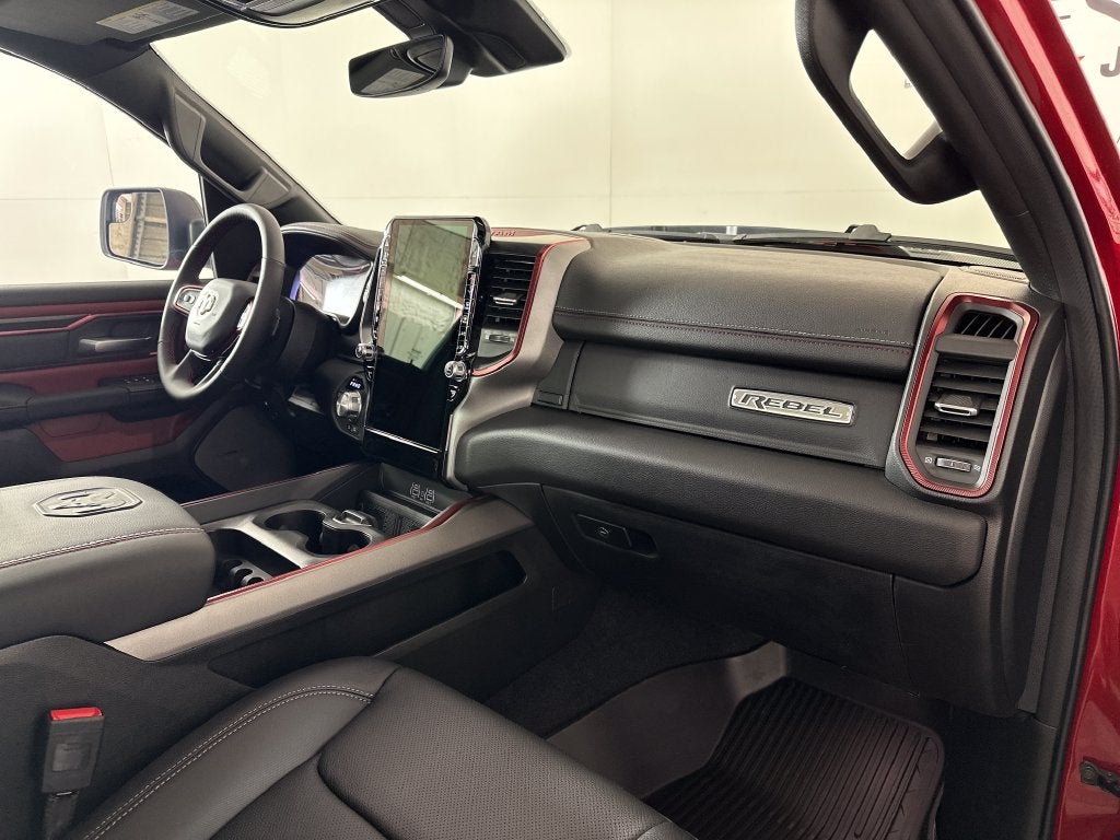 2027 RAM Ram 1500 RAM 1500 REBEL CREW CAB 4X4 5'7' BOX