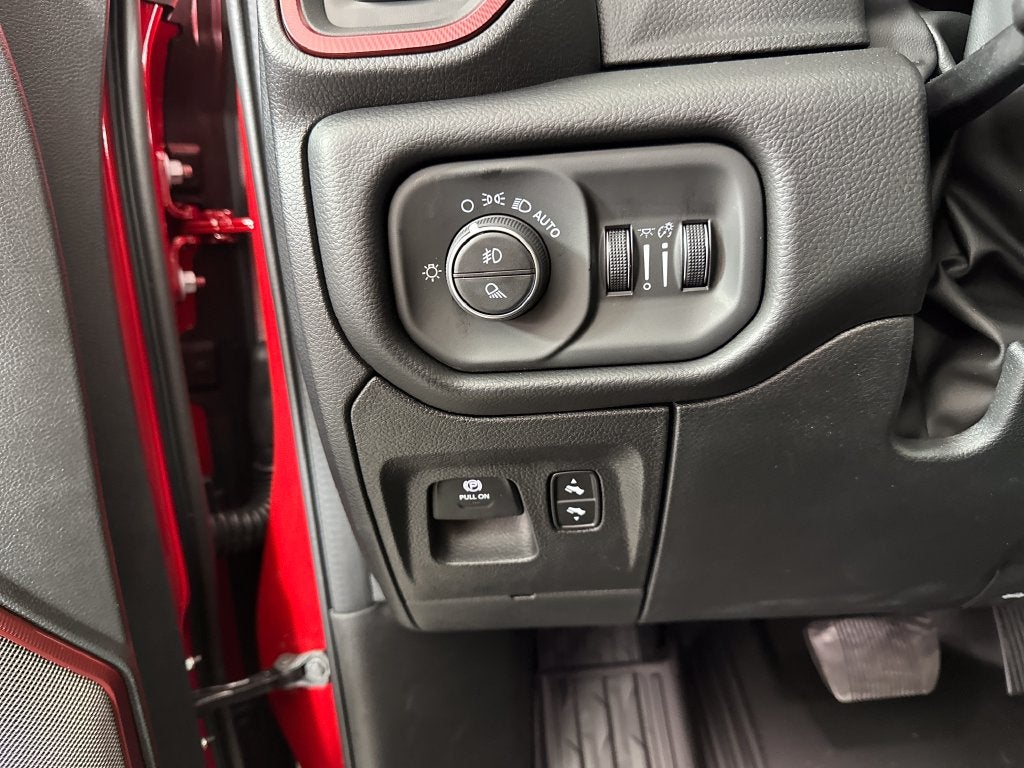 2027 RAM Ram 1500 RAM 1500 REBEL CREW CAB 4X4 5'7' BOX