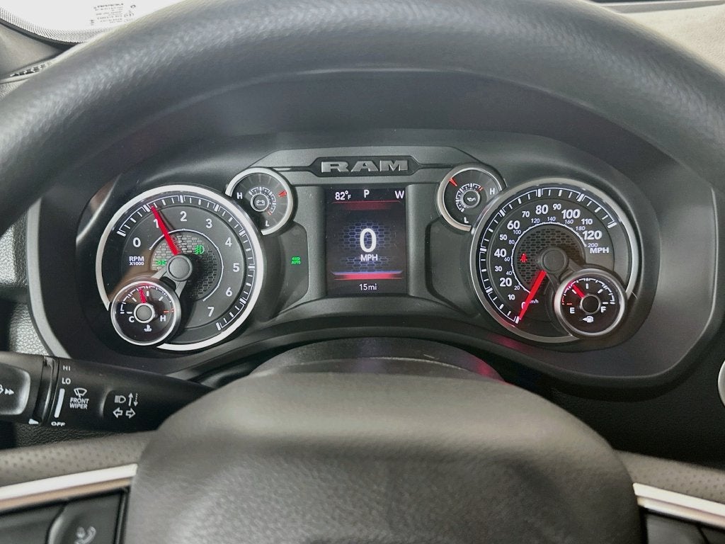 2027 RAM 1500 Big Horn/Lone Star