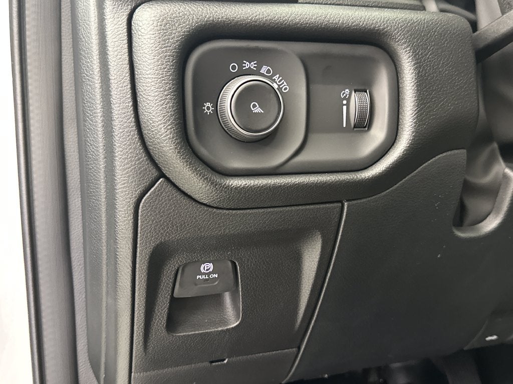 2027 RAM 1500 Tradesman