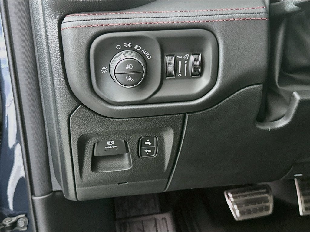 2027 RAM Ram 1500 RAM 1500 TRX SRT CREW CAB 4X4 5'7' BOX