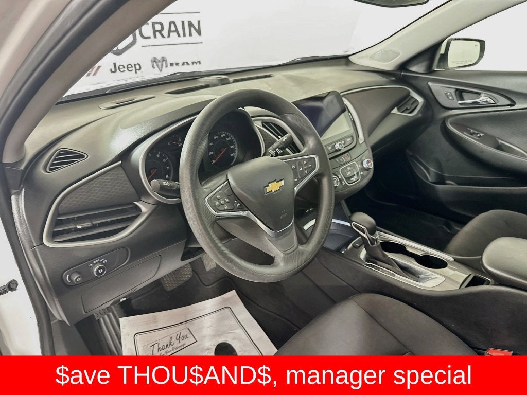 2021 Chevrolet Malibu FWD 1FL