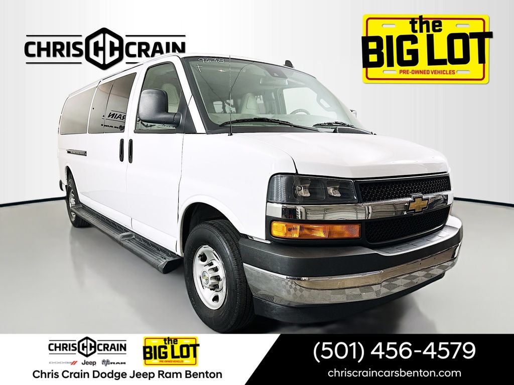 2023 Chevrolet Express Passenger RWD 3500 Extended Wheelbase LT