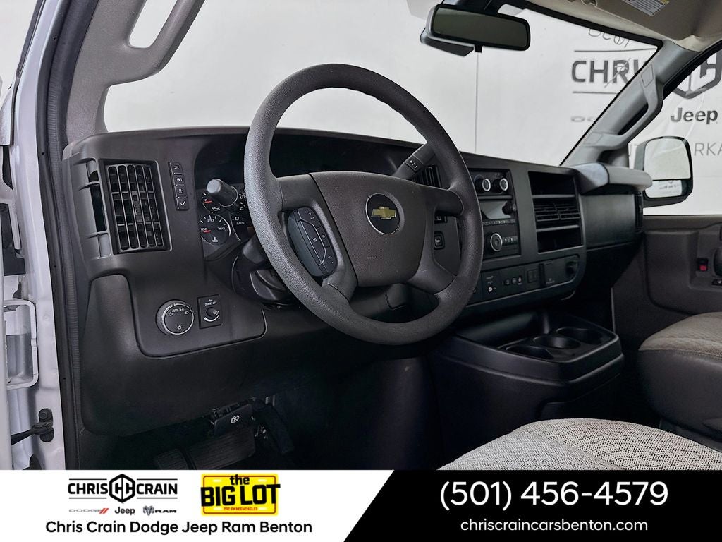 2023 Chevrolet Express Passenger RWD 3500 Extended Wheelbase LT