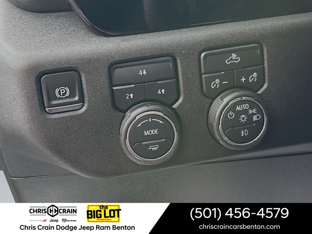 2025 Chevrolet Silverado 2500HD 4WD Crew Cab Standard Bed LT