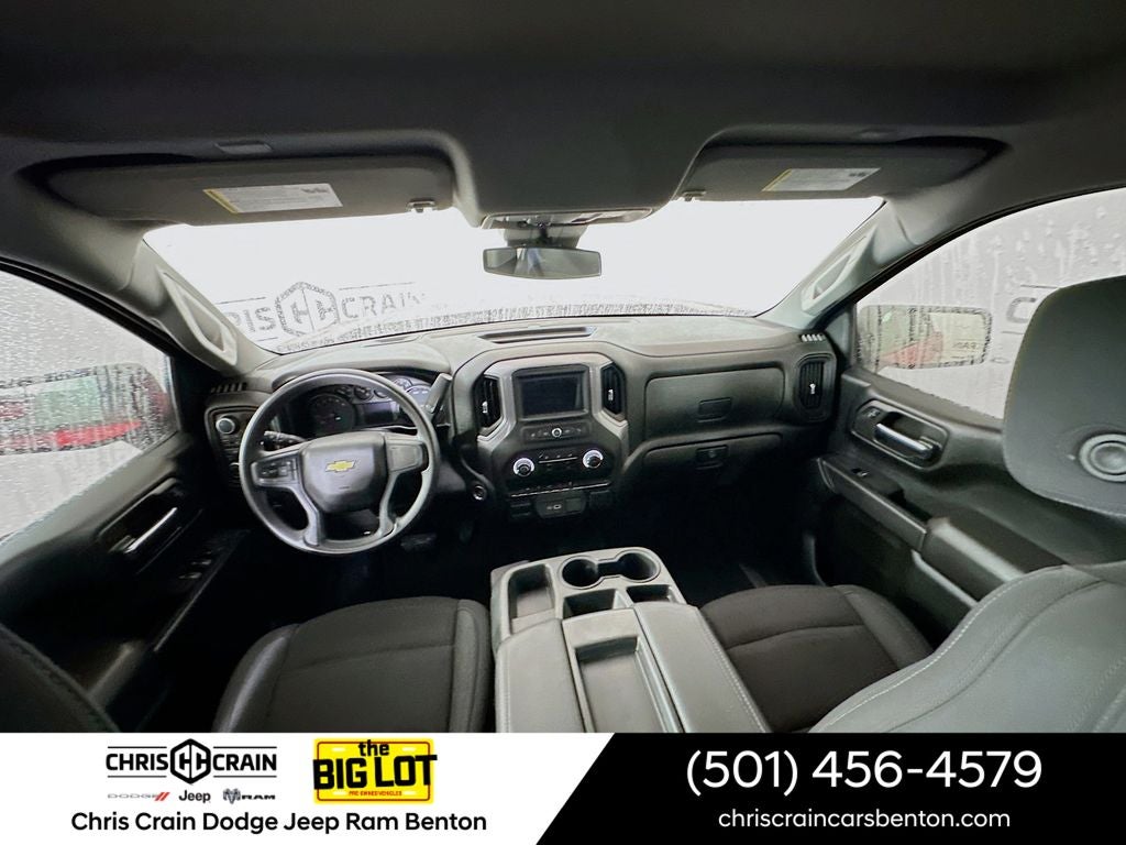 2023 Chevrolet Silverado 1500 4WD Crew Cab Short Bed Custom