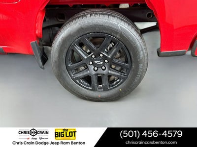 2023 Chevrolet Silverado 1500 4WD Crew Cab Short Bed Custom