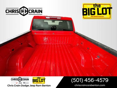 2023 Chevrolet Silverado 1500 4WD Crew Cab Short Bed Custom