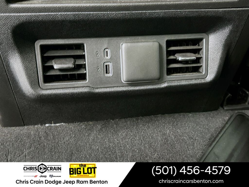 2023 Chevrolet Silverado 1500 4WD Crew Cab Short Bed LT with 2FL