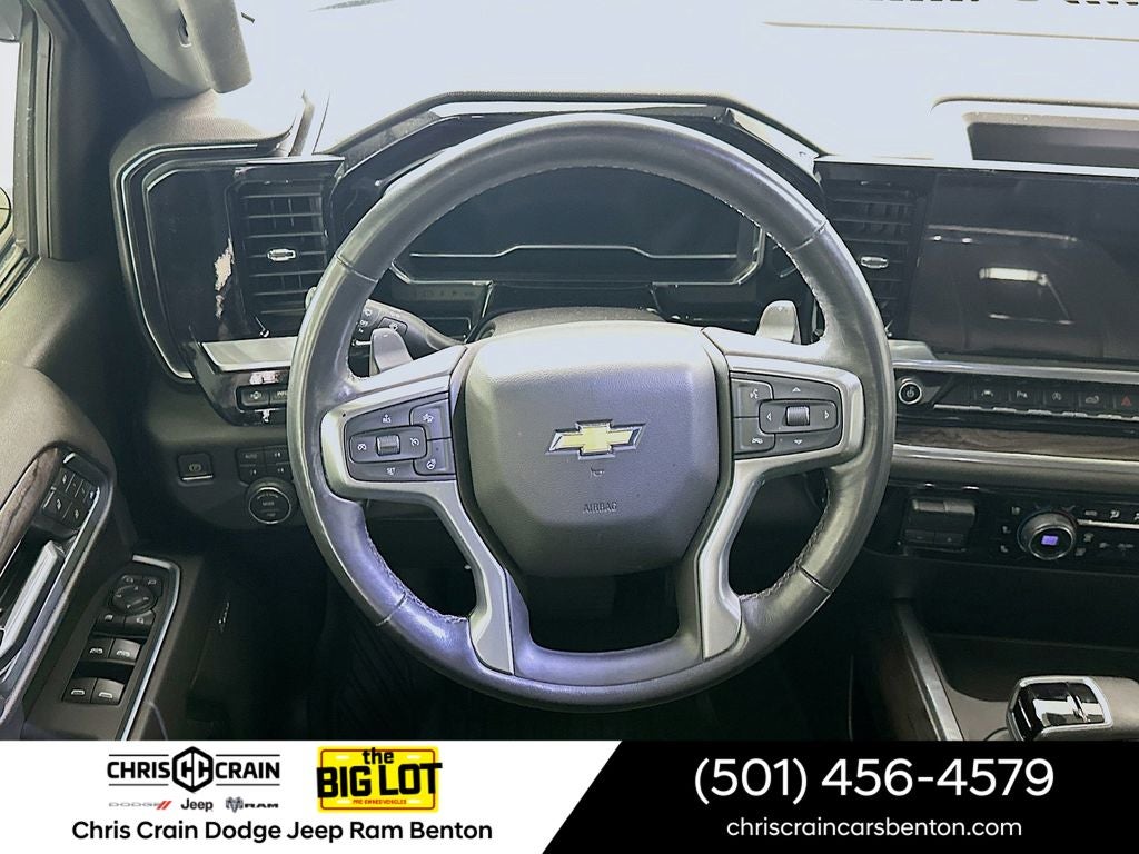 2022 Chevrolet Silverado 1500 4WD Crew Cab Short Bed LTZ