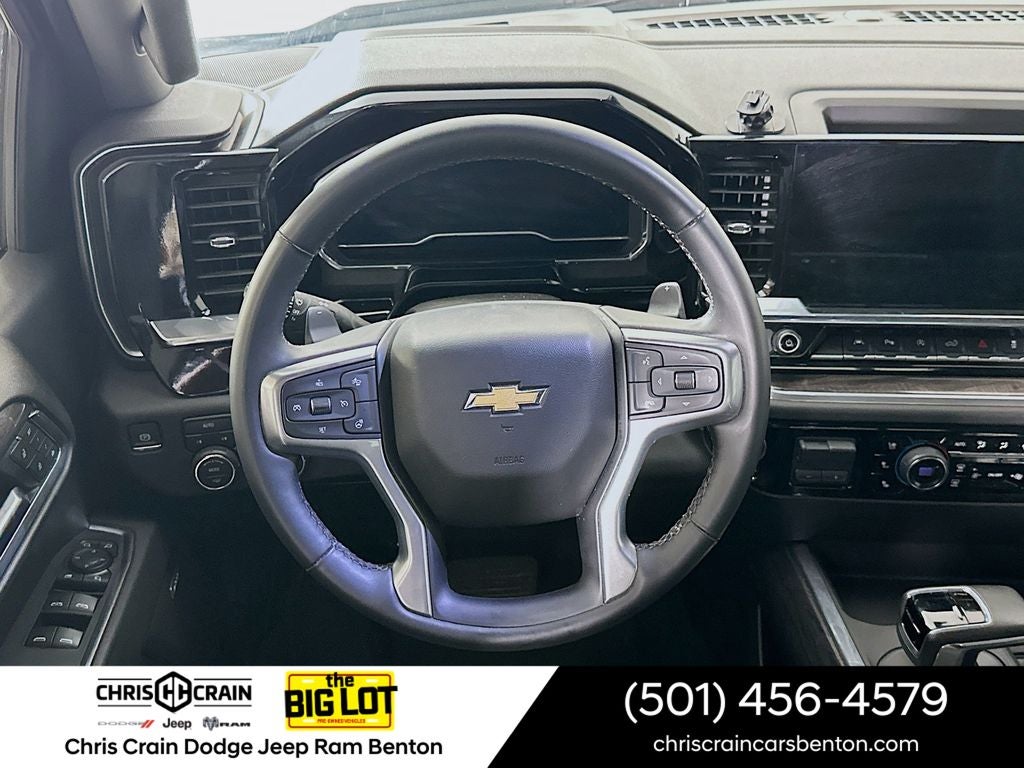 2025 Chevrolet Silverado 1500 4WD Crew Cab Short Bed LTZ