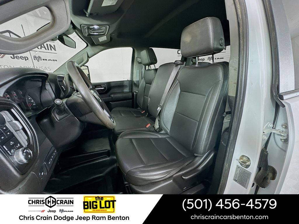 2024 GMC Sierra 3500HD Chassis Pro