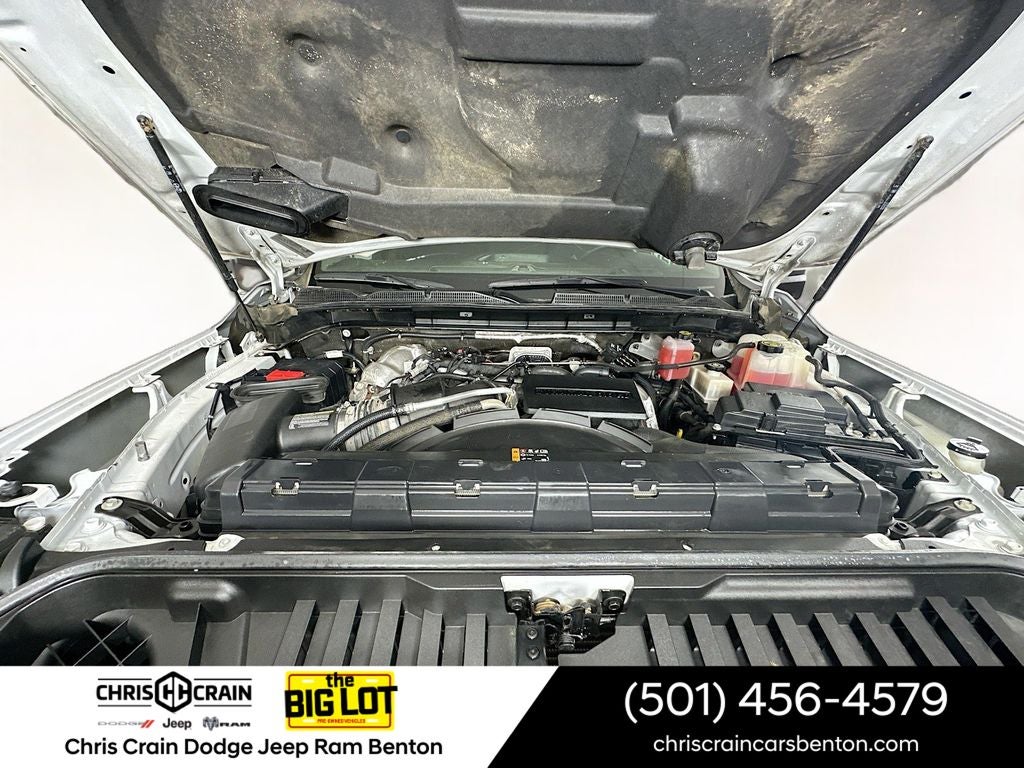 2024 GMC Sierra 3500HD Chassis Pro