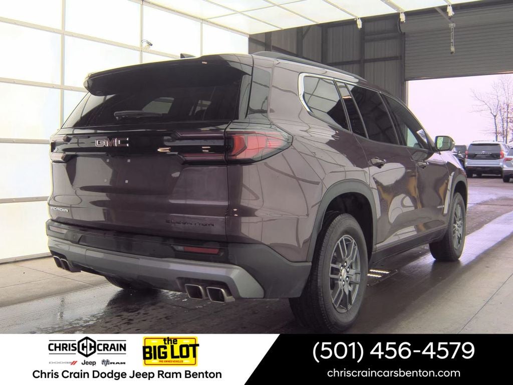 2025 GMC Acadia Elevation