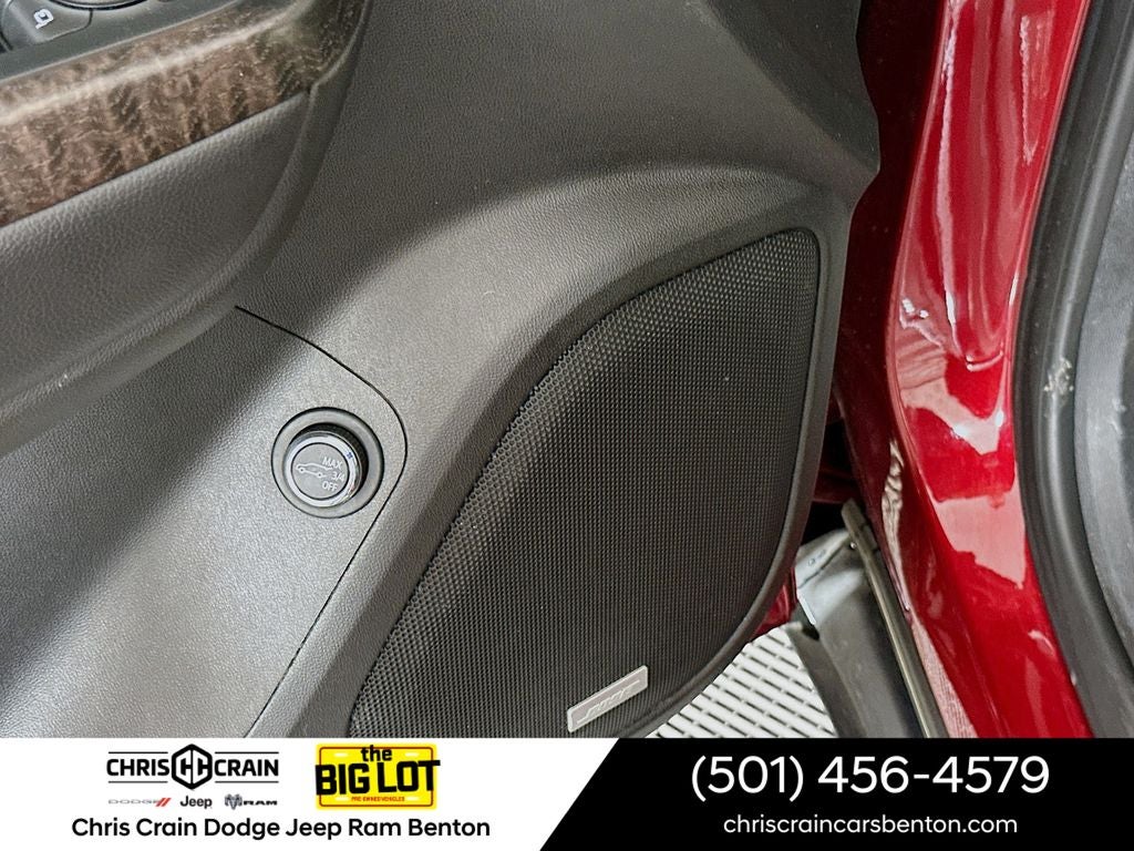 2023 GMC Acadia FWD Denali