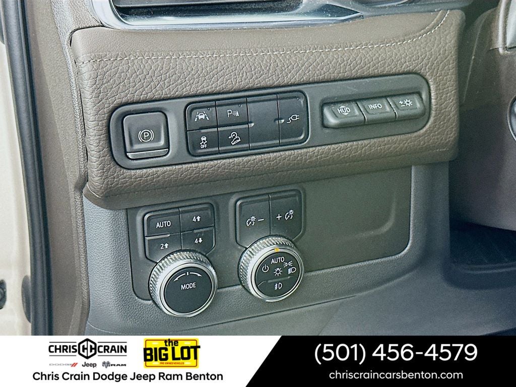 2021 GMC Yukon 4WD Denali