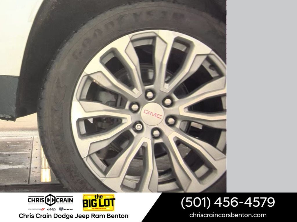 2021 GMC Yukon 4WD Denali